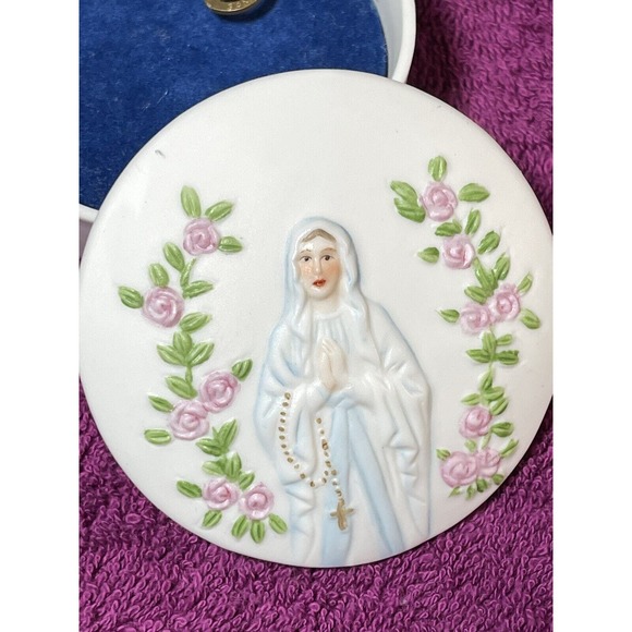 My Rosary Blue Beads Roman Catholic With Music Box Works - Picture 4 of 10